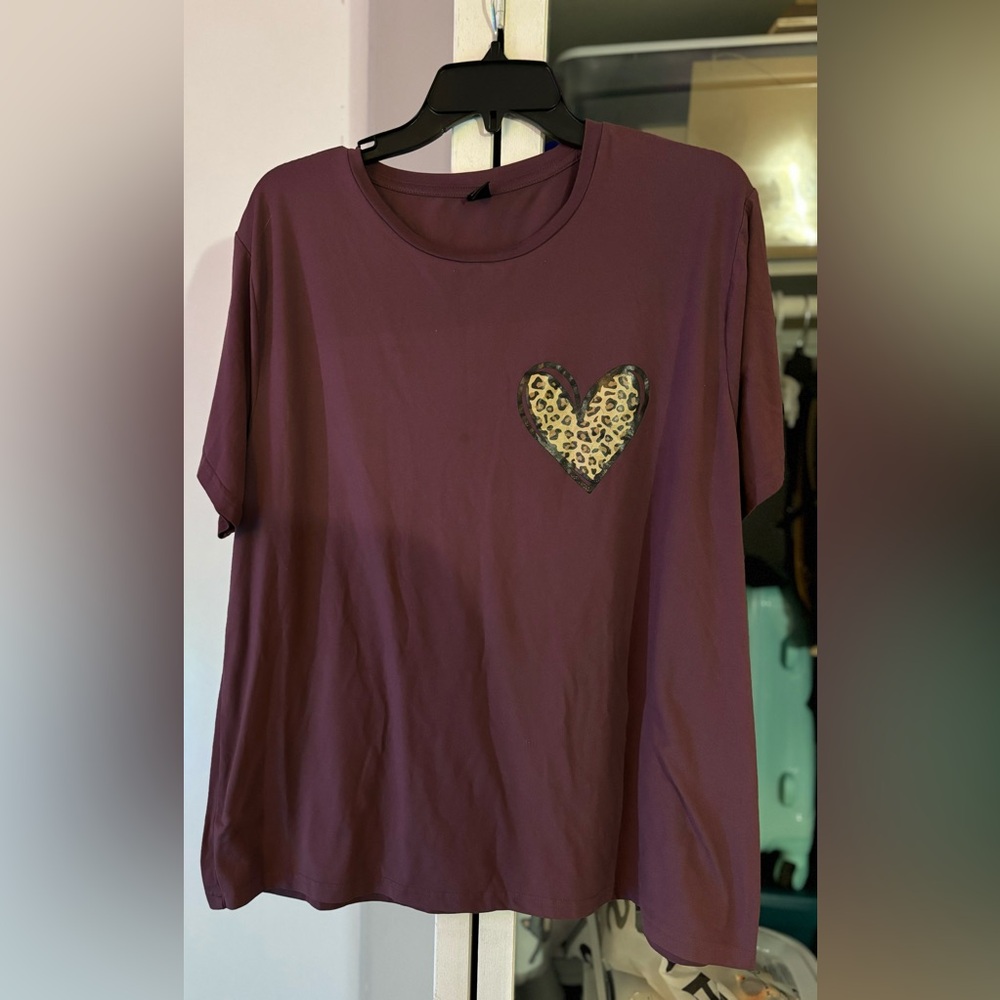 2xl SHEIN purple  t-shirt with leopard heart detail